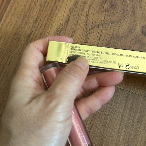 Limited Collector’s item!  MAC Identity Monogram Lipgloss - new and unused! - Picture 4 of 4
